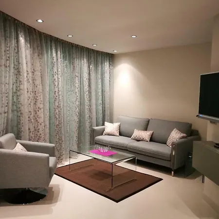 Vista Bella. Apartamento *